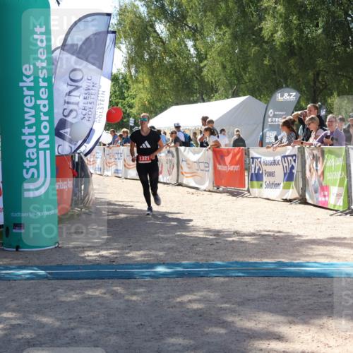 07.09.2025 - 19. Norderstedt Triathlon Zöllner http://msf.ph/oto/8787444 07.09.2025 13:34:24 Ziel 1321 meine-sportfotos.de