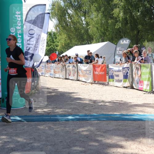 07.09.2025 - 19. Norderstedt Triathlon Zöllner http://msf.ph/oto/8787453 07.09.2025 13:34:26 Ziel 1321 meine-sportfotos.de