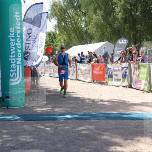 07.09.2025 - 19. Norderstedt Triathlon Zöllner http://msf.ph/oto/8787470 07.09.2025 13:34:37 Ziel 750 meine-sportfotos.de