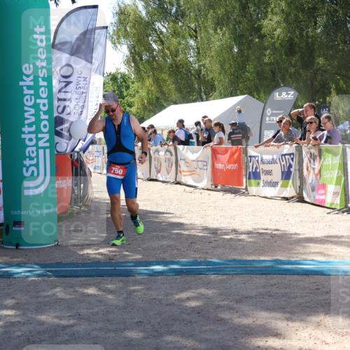 07.09.2025 - 19. Norderstedt Triathlon Zöllner http://msf.ph/oto/8787484 07.09.2025 13:34:38 Ziel 750 meine-sportfotos.de