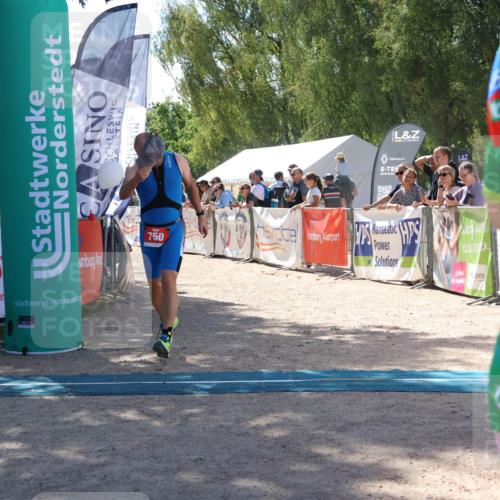 07.09.2025 - 19. Norderstedt Triathlon Zöllner http://msf.ph/oto/8787486 07.09.2025 13:34:38 Ziel 750 meine-sportfotos.de