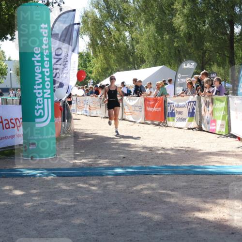 07.09.2025 - 19. Norderstedt Triathlon Zöllner http://msf.ph/oto/8787496 07.09.2025 13:35:13 Ziel 175, 272, 1374 meine-sportfotos.de