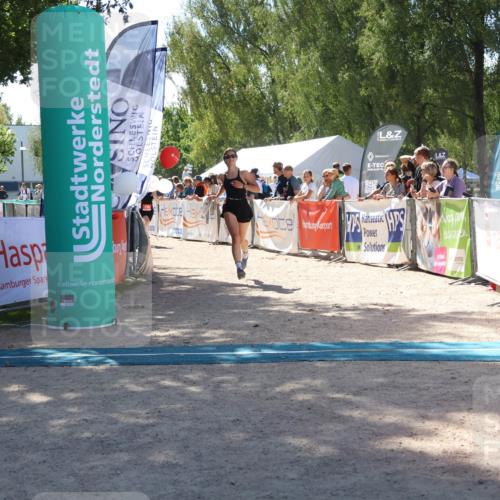 07.09.2025 - 19. Norderstedt Triathlon Zöllner http://msf.ph/oto/8787497 07.09.2025 13:35:13 Ziel 175, 272, 1374 meine-sportfotos.de