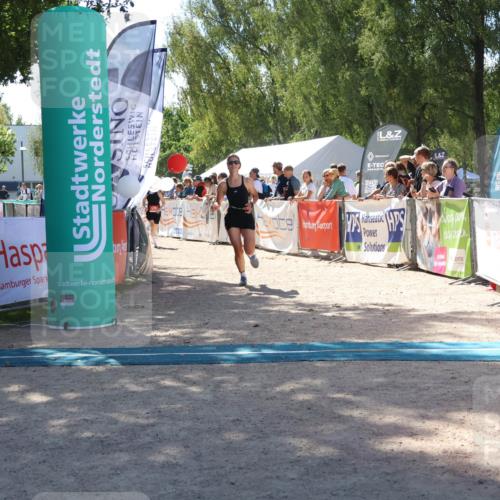 07.09.2025 - 19. Norderstedt Triathlon Zöllner http://msf.ph/oto/8787500 07.09.2025 13:35:13 Ziel 175, 272, 1374 meine-sportfotos.de