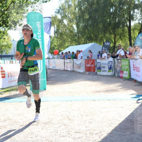 07.09.2025 - 19. Norderstedt Triathlon Zöllner http://msf.ph/oto/8787511 07.09.2025 15:55:23 Ziel 1505 meine-sportfotos.de