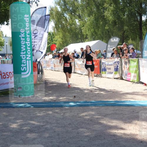 07.09.2025 - 19. Norderstedt Triathlon Zöllner http://msf.ph/oto/8787534 07.09.2025 13:35:16 Ziel 175, 272, 1374 meine-sportfotos.de