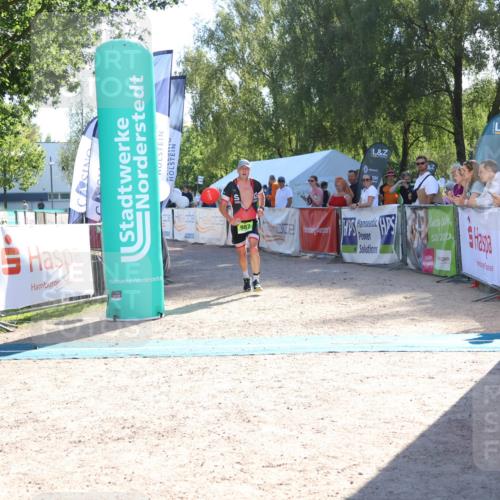 07.09.2025 - 19. Norderstedt Triathlon Zöllner http://msf.ph/oto/8787541 07.09.2025 15:55:34 Ziel 987 meine-sportfotos.de