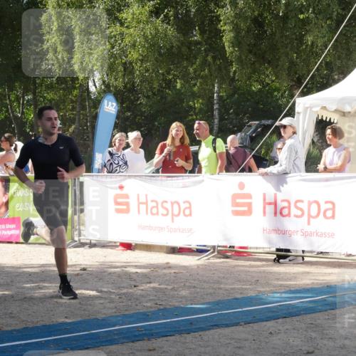 07.09.2025 - 19. Norderstedt Triathlon Zöllner http://msf.ph/oto/8787545 07.09.2025 13:25:56 Ziel 171 meine-sportfotos.de