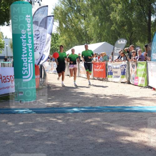 07.09.2025 - 19. Norderstedt Triathlon Zöllner http://msf.ph/oto/8787558 07.09.2025 13:35:37 Ziel 327 meine-sportfotos.de