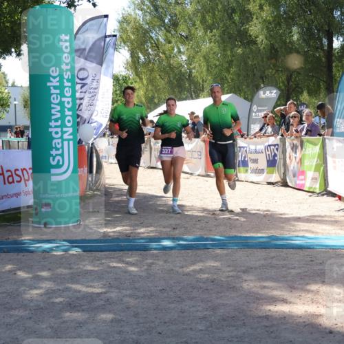 07.09.2025 - 19. Norderstedt Triathlon Zöllner http://msf.ph/oto/8787571 07.09.2025 13:35:38 Ziel 327 meine-sportfotos.de