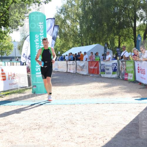 07.09.2025 - 19. Norderstedt Triathlon Zöllner http://msf.ph/oto/8787604 07.09.2025 15:56:09 Ziel 417 meine-sportfotos.de