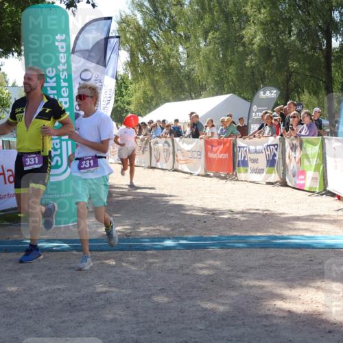 07.09.2025 - 19. Norderstedt Triathlon Zöllner http://msf.ph/oto/8787616 07.09.2025 13:35:47 Ziel 331 meine-sportfotos.de