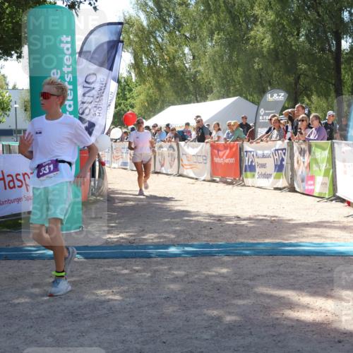 07.09.2025 - 19. Norderstedt Triathlon Zöllner http://msf.ph/oto/8787620 07.09.2025 13:35:48 Ziel 331 meine-sportfotos.de