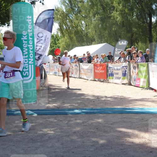 07.09.2025 - 19. Norderstedt Triathlon Zöllner http://msf.ph/oto/8787622 07.09.2025 13:35:48 Ziel 331 meine-sportfotos.de