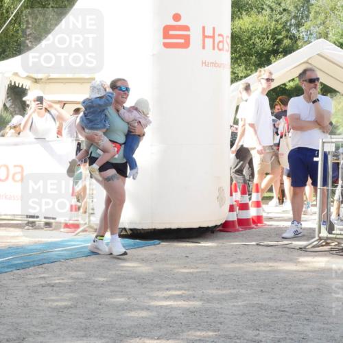 07.09.2025 - 19. Norderstedt Triathlon Zöllner http://msf.ph/oto/8787623 07.09.2025 13:27:38 Ziel 248, 1376 meine-sportfotos.de