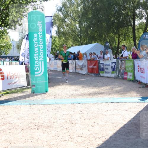 07.09.2025 - 19. Norderstedt Triathlon Zöllner http://msf.ph/oto/8787629 07.09.2025 15:58:28 Ziel  meine-sportfotos.de