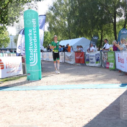 07.09.2025 - 19. Norderstedt Triathlon Zöllner http://msf.ph/oto/8787637 07.09.2025 15:58:28 Ziel  meine-sportfotos.de