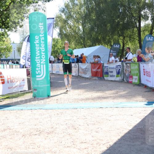 07.09.2025 - 19. Norderstedt Triathlon Zöllner http://msf.ph/oto/8787638 07.09.2025 15:58:29 Ziel  meine-sportfotos.de