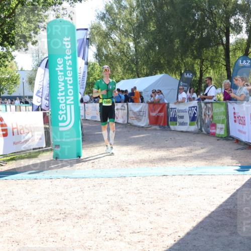 07.09.2025 - 19. Norderstedt Triathlon Zöllner http://msf.ph/oto/8787640 07.09.2025 15:58:29 Ziel  meine-sportfotos.de