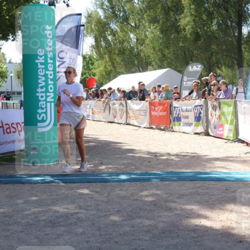 07.09.2025 - 19. Norderstedt Triathlon Zöllner http://msf.ph/oto/8787642 07.09.2025 13:35:51 Ziel 331 meine-sportfotos.de