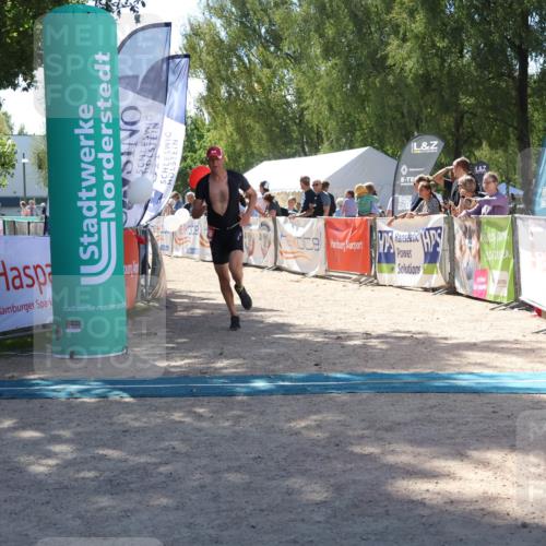07.09.2025 - 19. Norderstedt Triathlon Zöllner http://msf.ph/oto/8787662 07.09.2025 13:36:32 Ziel 1326 meine-sportfotos.de