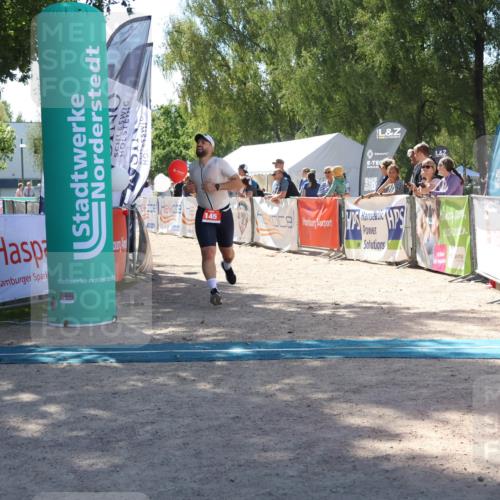 07.09.2025 - 19. Norderstedt Triathlon Zöllner http://msf.ph/oto/8787676 07.09.2025 13:36:37 Ziel 145, 1326 meine-sportfotos.de