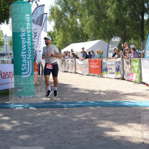 07.09.2025 - 19. Norderstedt Triathlon Zöllner http://msf.ph/oto/8787681 07.09.2025 13:36:38 Ziel 145, 1326 meine-sportfotos.de