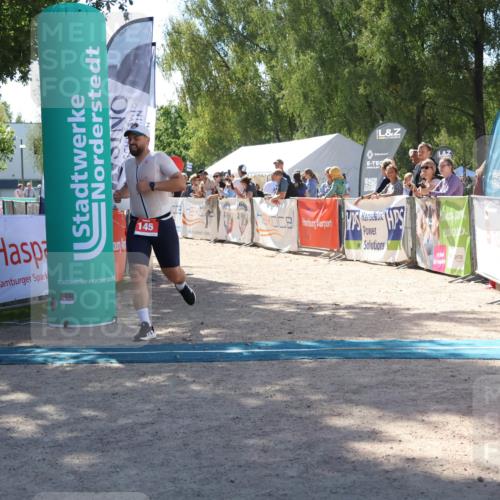 07.09.2025 - 19. Norderstedt Triathlon Zöllner http://msf.ph/oto/8787683 07.09.2025 13:36:38 Ziel 145, 1326 meine-sportfotos.de