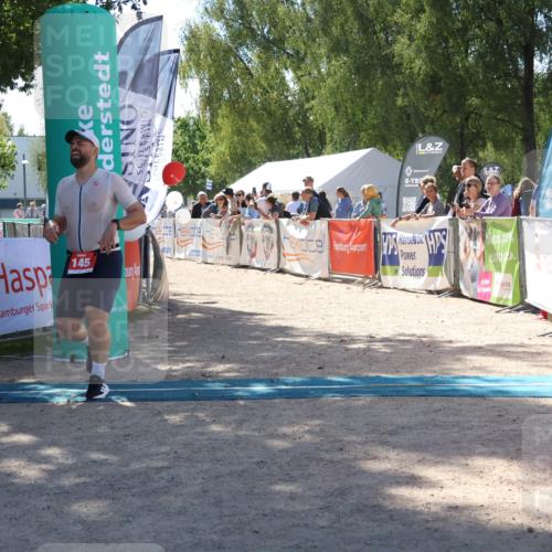 07.09.2025 - 19. Norderstedt Triathlon Zöllner http://msf.ph/oto/8787689 07.09.2025 13:36:39 Ziel 145, 1326 meine-sportfotos.de
