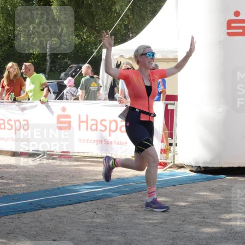07.09.2025 - 19. Norderstedt Triathlon Zöllner http://msf.ph/oto/8787693 07.09.2025 13:29:00 Ziel 1337 meine-sportfotos.de