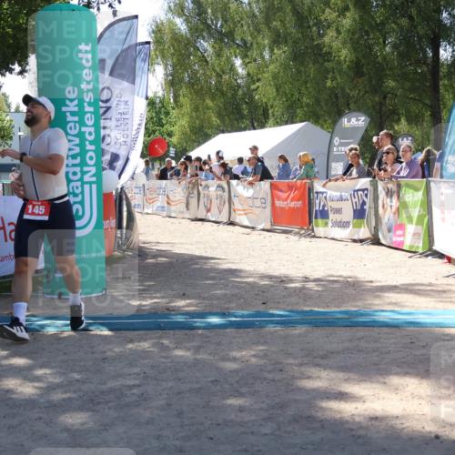 07.09.2025 - 19. Norderstedt Triathlon Zöllner http://msf.ph/oto/8787694 07.09.2025 13:36:39 Ziel 145, 1326 meine-sportfotos.de