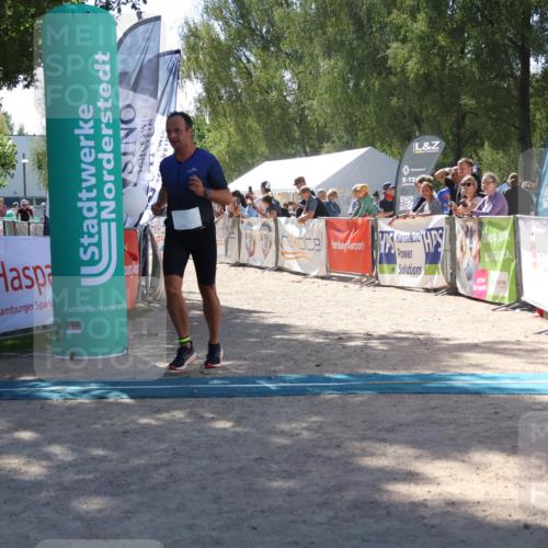 07.09.2025 - 19. Norderstedt Triathlon Zöllner http://msf.ph/oto/8787719 07.09.2025 13:36:44 Ziel 145, 222 meine-sportfotos.de