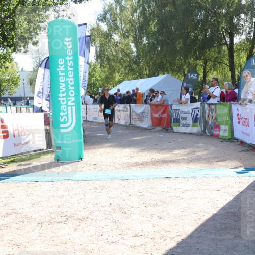 07.09.2025 - 19. Norderstedt Triathlon Zöllner http://msf.ph/oto/8787723 07.09.2025 15:59:06 Ziel 428 meine-sportfotos.de