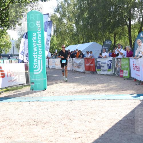 07.09.2025 - 19. Norderstedt Triathlon Zöllner http://msf.ph/oto/8787736 07.09.2025 15:59:07 Ziel 428 meine-sportfotos.de