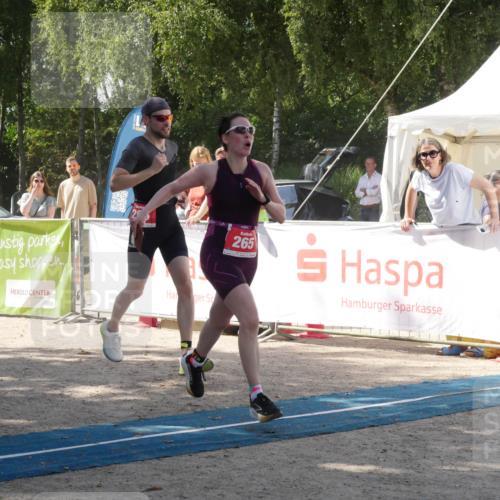 07.09.2025 - 19. Norderstedt Triathlon Zöllner http://msf.ph/oto/8787739 07.09.2025 13:29:48 Ziel 265, 266, 345 meine-sportfotos.de