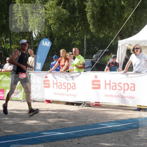 07.09.2025 - 19. Norderstedt Triathlon Zöllner http://msf.ph/oto/8787748 07.09.2025 13:29:59 Ziel 159, 1345 meine-sportfotos.de