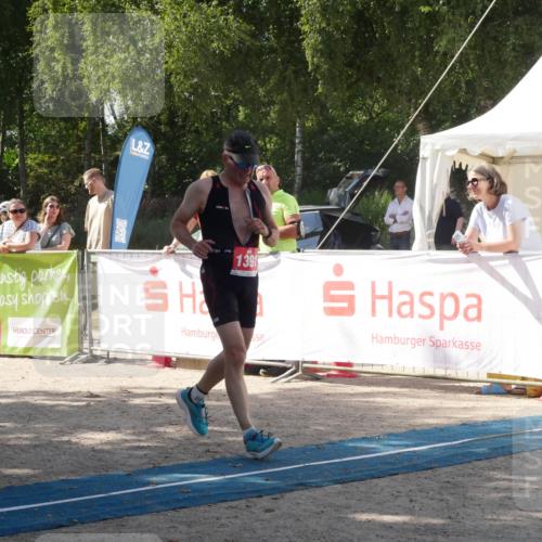 07.09.2025 - 19. Norderstedt Triathlon Zöllner http://msf.ph/oto/8787776 07.09.2025 13:30:06 Ziel 159, 1345, 1391 meine-sportfotos.de
