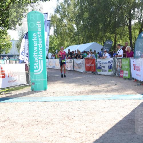 07.09.2025 - 19. Norderstedt Triathlon Zöllner http://msf.ph/oto/8787777 07.09.2025 15:59:26 Ziel 1022 meine-sportfotos.de