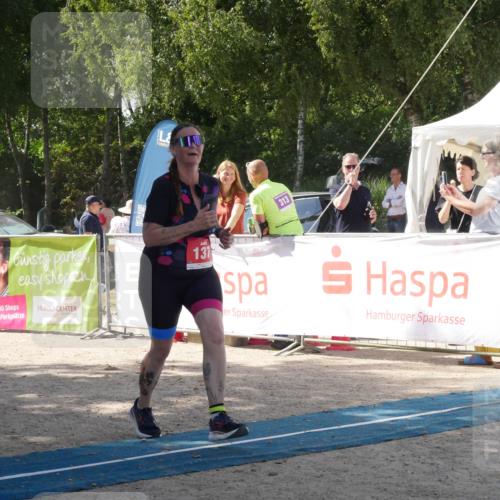 07.09.2025 - 19. Norderstedt Triathlon Zöllner http://msf.ph/oto/8787784 07.09.2025 13:30:51 Ziel 137 meine-sportfotos.de