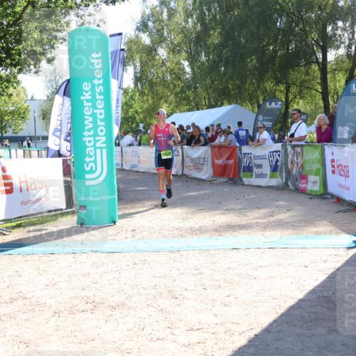 07.09.2025 - 19. Norderstedt Triathlon Zöllner http://msf.ph/oto/8787785 07.09.2025 15:59:28 Ziel 1022 meine-sportfotos.de