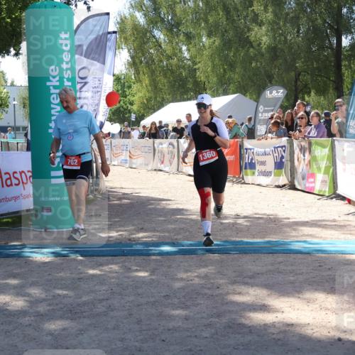 07.09.2025 - 19. Norderstedt Triathlon Zöllner http://msf.ph/oto/8787798 07.09.2025 13:37:21 Ziel 762, 1360 meine-sportfotos.de