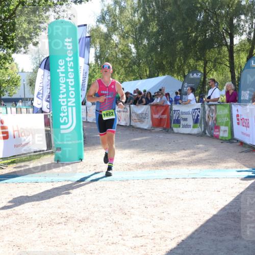 07.09.2025 - 19. Norderstedt Triathlon Zöllner http://msf.ph/oto/8787806 07.09.2025 15:59:29 Ziel 1022 meine-sportfotos.de