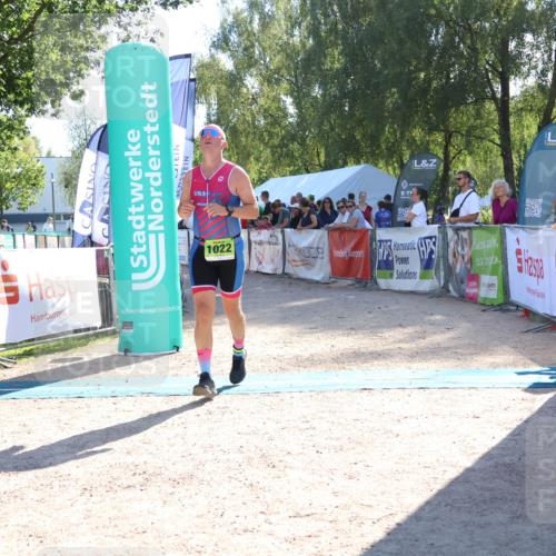 07.09.2025 - 19. Norderstedt Triathlon Zöllner http://msf.ph/oto/8787810 07.09.2025 15:59:30 Ziel 1022 meine-sportfotos.de