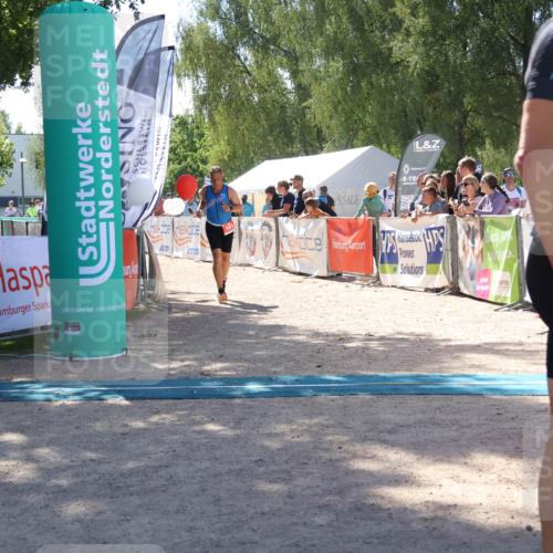 07.09.2025 - 19. Norderstedt Triathlon Zöllner http://msf.ph/oto/8787811 07.09.2025 13:37:42 Ziel 161 meine-sportfotos.de
