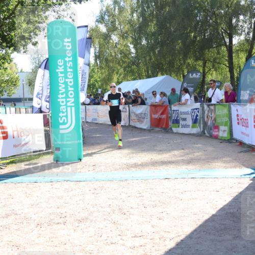 07.09.2025 - 19. Norderstedt Triathlon Zöllner http://msf.ph/oto/8787812 07.09.2025 15:59:43 Ziel 420 meine-sportfotos.de