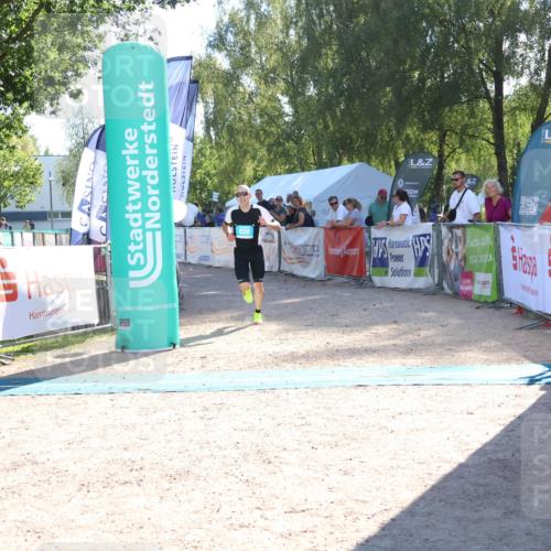 07.09.2025 - 19. Norderstedt Triathlon Zöllner http://msf.ph/oto/8787814 07.09.2025 15:59:44 Ziel 420 meine-sportfotos.de
