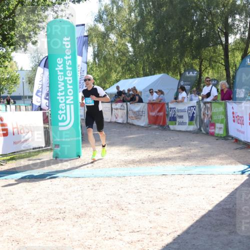 07.09.2025 - 19. Norderstedt Triathlon Zöllner http://msf.ph/oto/8787822 07.09.2025 15:59:44 Ziel 420 meine-sportfotos.de