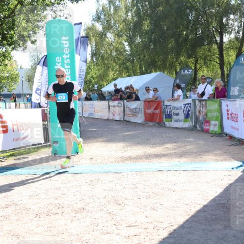 07.09.2025 - 19. Norderstedt Triathlon Zöllner http://msf.ph/oto/8787829 07.09.2025 15:59:45 Ziel 420 meine-sportfotos.de