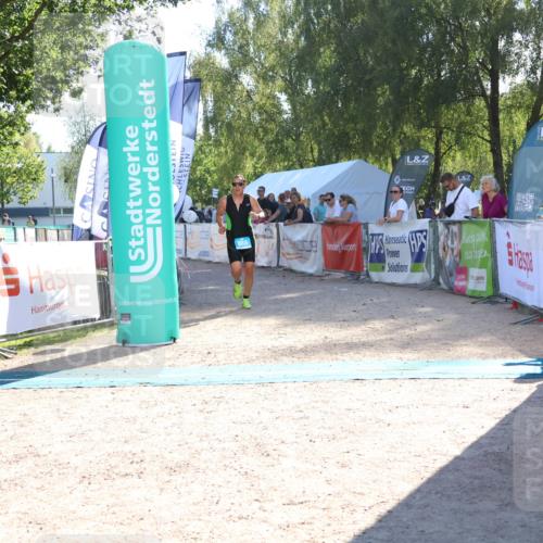 07.09.2025 - 19. Norderstedt Triathlon Zöllner http://msf.ph/oto/8787841 07.09.2025 15:59:53 Ziel 888 meine-sportfotos.de