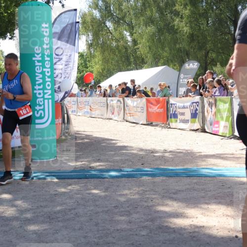 07.09.2025 - 19. Norderstedt Triathlon Zöllner http://msf.ph/oto/8787859 07.09.2025 13:37:46 Ziel 161 meine-sportfotos.de